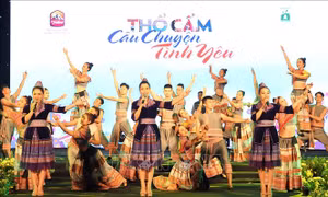 Khai mạc Festival 'Tinh hoa Tây Bắc - Hương sắc Lào Cai'