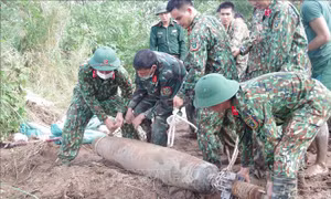 Hưng Yên: Xử lý an toàn 2 quả bom còn sót lại từ thời chiến tranh