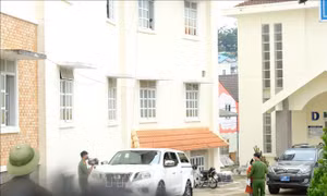 Liên quan đến Công ty Việt Á: Bắt tạm giam 2 cán bộ CDC Lâm Đồng
