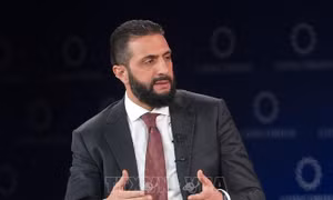 Mỹ và Anh dỡ bỏ trừng phạt Tổng thống Syria Ahmed al-Sharaa 