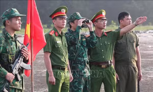 80 năm Công an nhân dân: 'Điểm tựa nơi miền chân sóng’' Văn Hải