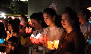 Đêm hội Vu Lan ngợi ca và tri ân đấng sinh thành