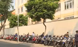 TP Hồ Chí Minh chính thức thu phí sử dụng vỉa hè, lòng đường từ 1/9