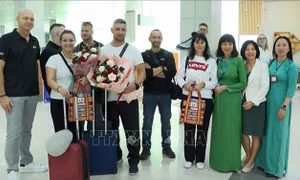 Đảo ngọc Phú Quốc đón đoàn khách trên chuyến bay thuê bao từ Đông Âu