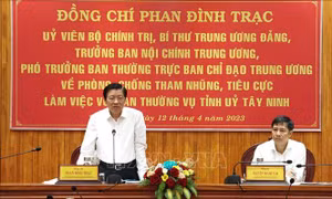 Đề cao 'tự soi, tự sửa' để phòng, chống tham nhũng, tiêu cực