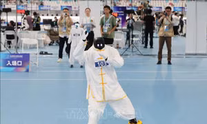 Robot hình người lập kỷ lục mới