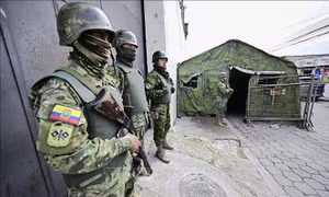 Bạo loạn nghiêm trọng tại nhà tù ở Ecuador