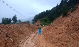 Không chủ quan, chủ động ứng phó với các hình thái thời tiết nguy hiểm