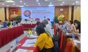 Phát huy vai trò của báo Đảng trong bảo vệ nền tảng tư tưởng của Đảng