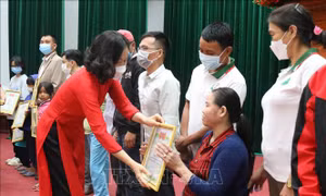 Truyền cảm hứng cho người khuyết tật, trẻ em có hoàn cảnh đặc biệt