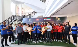 Nữ U20 Liban và Iran đến Phú Thọ, U20 Australia bước vào tập luyện