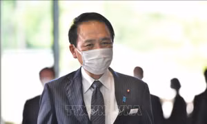 Thủ tướng Nhật Bản cách chức Bộ trưởng Tư pháp Yasuhiro Hanashi