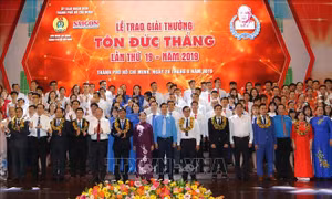 Vinh danh 10 kỹ sư, công nhân xuất sắc tại Lễ trao Giải thưởng Tôn Ðức Thắng lần thứ 19