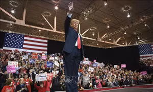  Mất quyền kiểm soát Hạ viện, Tổng thống Trump tăng gắn kết với đảng Cộng hòa