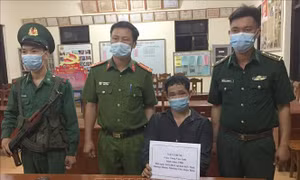 Bắt giữ đối tượng mua bán trái phép chất ma túy ở khu vực biên giới