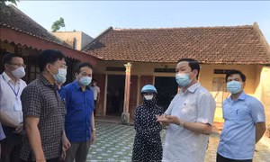 Chủ tịch UBND tỉnh Thanh Hóa phê bình huyện Thiệu Hóa lơ là, để lọt người về từ vùng dịch