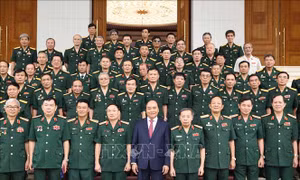 Thủ tướng Nguyễn Xuân Phúc tiếp Đoàn đại biểu tướng lĩnh, sỹ quan Cục Tác chiến