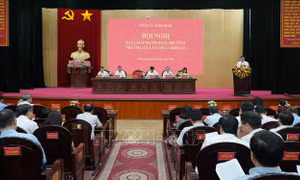 Quyết liệt tháo gỡ điểm nghẽn, duy trì đà tăng trưởng cao