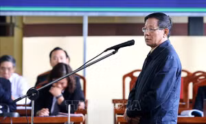 Cựu Thủ trưởng Cơ quan Cảnh sát điều tra Phan Văn Vĩnh bị khởi tố thêm tội danh