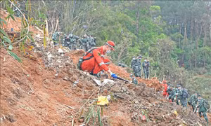 Trung Quốc đề nghị Mỹ hỗ trợ điều tra vụ rơi máy bay