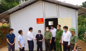 Bộ Công an hỗ trợ huyện Trạm Tấu làm 100 ngôi nhà cho các hộ nghèo