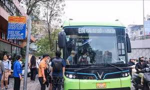 Hà Nội miễn phí vé xe buýt và đường sắt đô thị dịp nghỉ Lễ Giỗ Tổ, 30/4 và 1/5