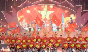 Lào Cai tổ chức chương trình nghệ thuật 'Tự hào tiến bước dưới cờ Đảng quang vinh'