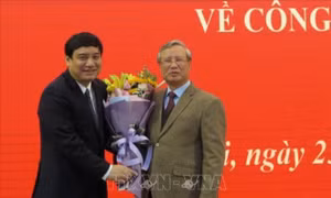Đồng chí Nguyễn Đắc Vinh giữ chức Phó Chánh Văn phòng Trung ương Đảng