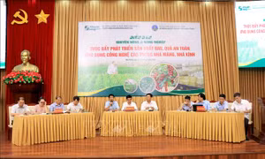 Những trở ngại trong phát triển sản xuất rau, quả ứng dụng công nghệ cao