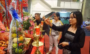 Thành phố Hồ Chí Minh tri ân các thế hệ nghệ sĩ sân khấu 