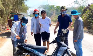 Bắt giữ đối tượng tàng trữ trái phép chất ma túy