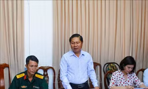Cần Thơ kiến nghị Trung ương hỗ trợ xây dựng 4 công trình chống sạt lở
