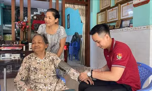 Nhân 75 năm Quốc khánh 2/9: Tri ân sâu sắc đến những người có công với đất nước