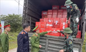 Bắc Ninh: Tiêu hủy số lượng lớn pháo hoa nổ
