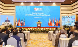 Truyền thông Lào đưa tin đậm nét về Hội nghị cấp cao ASEAN 37