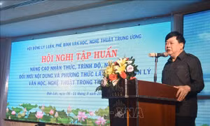 Nắm bắt thực tiễn đời sống văn hóa, văn học nghệ thuật trong tình hình mới