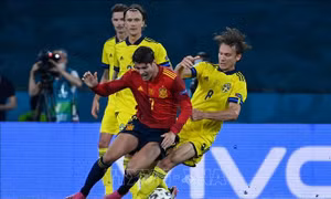 EURO 2020: Phung phí cơ hội, Tây Ban Nha chia điểm với Thụy Điển