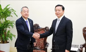 Phó Thủ tướng Trần Hồng Hà tiếp Chủ tịch kiêm Tổng Giám đốc Tập đoàn Sumitomo