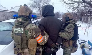 Ukraine bắt giữ nghi phạm trong vụ nổ súng tại thành phố Dnipro