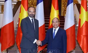 Truyền thông Pháp đưa tin đậm nét chuyến thăm Việt Nam của Thủ tướng Édouard Philippe