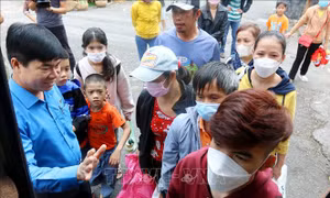 Những chuyến xe Xuân nghĩa tình - Bài cuối: Lan tỏa nghĩa cử cao đẹp