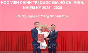 Đồng chí Đoàn Minh Huấn giữ chức Bí thư Đảng ủy Học viện Chính trị quốc gia Hồ Chí Minh