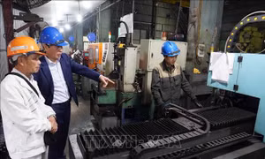 Nhìn lại kinh tế Thủ đô -  Bài 1: Cán đích hơn mong đợi
