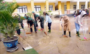 Vùng lũ Quảng Bình đảm bảo dạy, học trở lại trong thời gian sớm nhất