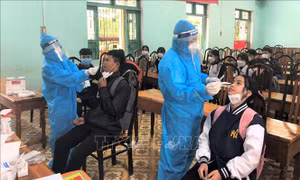 Quảng Trị: Giảm tải cho hệ thống y tế khi số ca mắc COVID-19 tăng cao