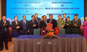 Tăng cường hợp tác quốc phòng - an ninh biên giới Quảng Bình - Khăm Muộn