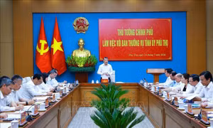 Thủ tướng Lê Minh Hưng làm việc với Ban Thường vụ Tỉnh uỷ Phú Thọ