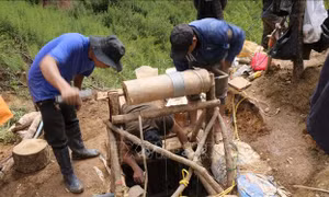 Đột kích 'lãnh địa của thiếc tặc' tại Đạ Sar, Lâm Đồng