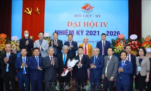 Đại sứ Phạm Quang Vinh được bầu giữ chức Chủ tịch Hội Việt-Mỹ