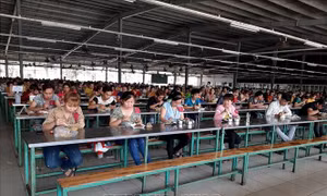 Không để dịch bệnh COVID-19 lây lan trong công nhân lao động